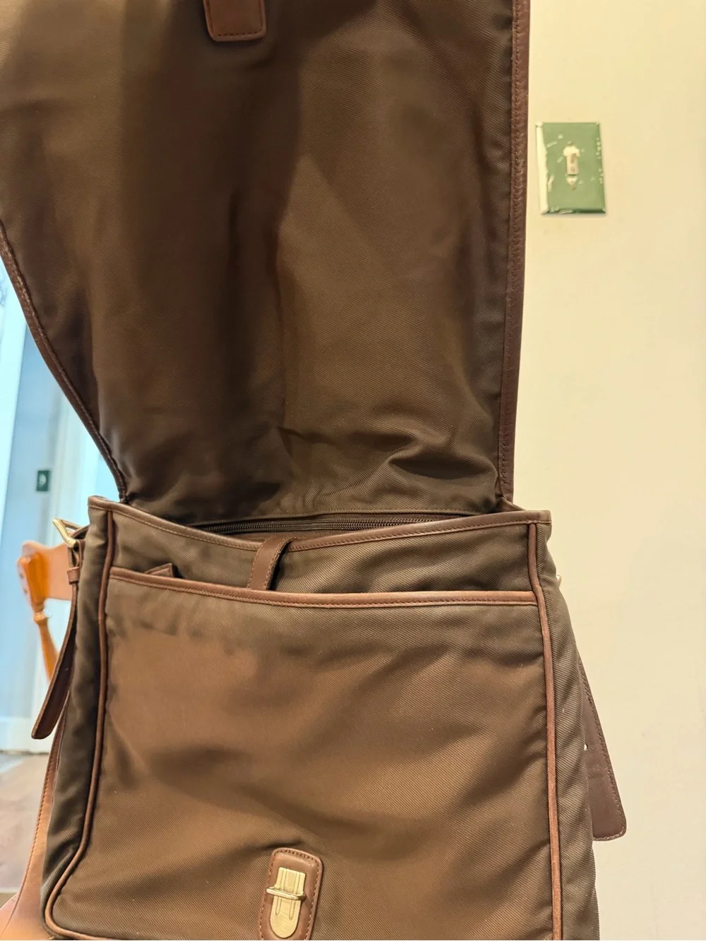 Vintage Coach 5109 Nylon Leather Messenger Bag Brown Crossbody Laptop Courier